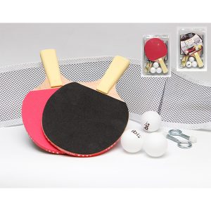 Set za stoni tenis Matrax 004332 je zaokružen set za ping pong, koji čine 2 reketa, tri loptice i mreža.