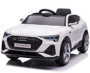 Audi eTron Sportback na akumulator bela