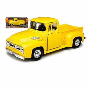 Metalni auto 1:24 1955 FORD F-100 PICKUP