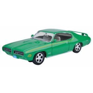 Metalni auto 1:24 1969 PONTIAC GTO JUDGE