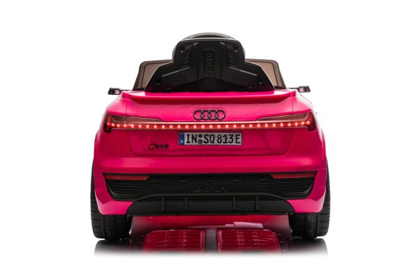 Automobil na akumulator pink Licencirani Audi SQ8 - Image 2