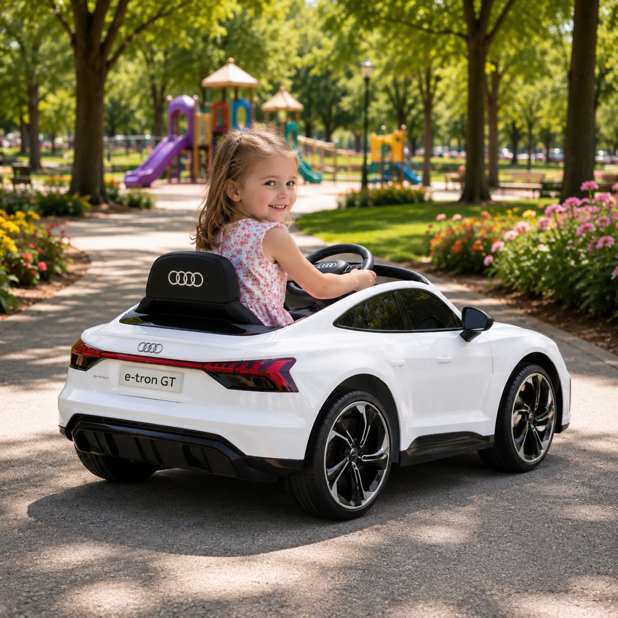 Audi RS e-tron GT dečiji auto na akumulator Model 2216 beli - Slika 3