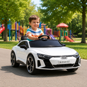 Audi RS e-tron GT dečiji auto na akumulator Model 2216 beli