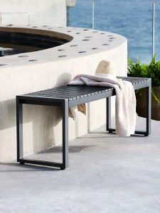 Bastenska klupa NUSTANTE crna 120x35
