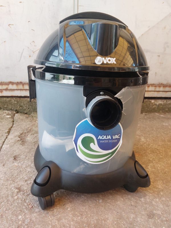 Usisivac Typhoon 3000 crni Vox-OUTLET