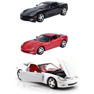 Metalni auto 1:24 2005 GM Chevrolet Corvette C6 MIX