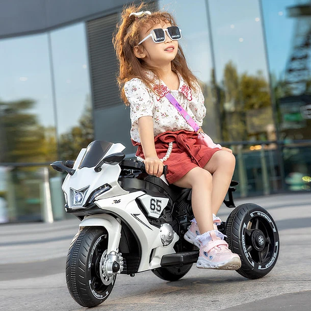 Motor na akumulator 148 beli sa svetlosnim efektima - Slika 2