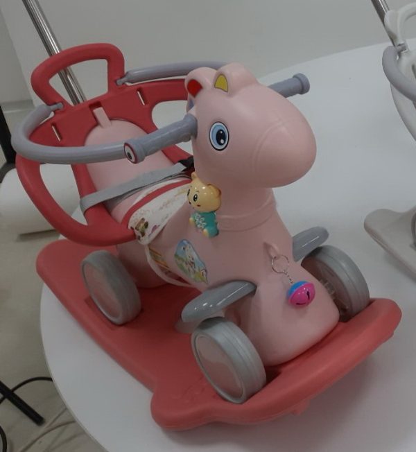 Ljuljaška Guralica konjić model 620-1 crvena - Slika 2