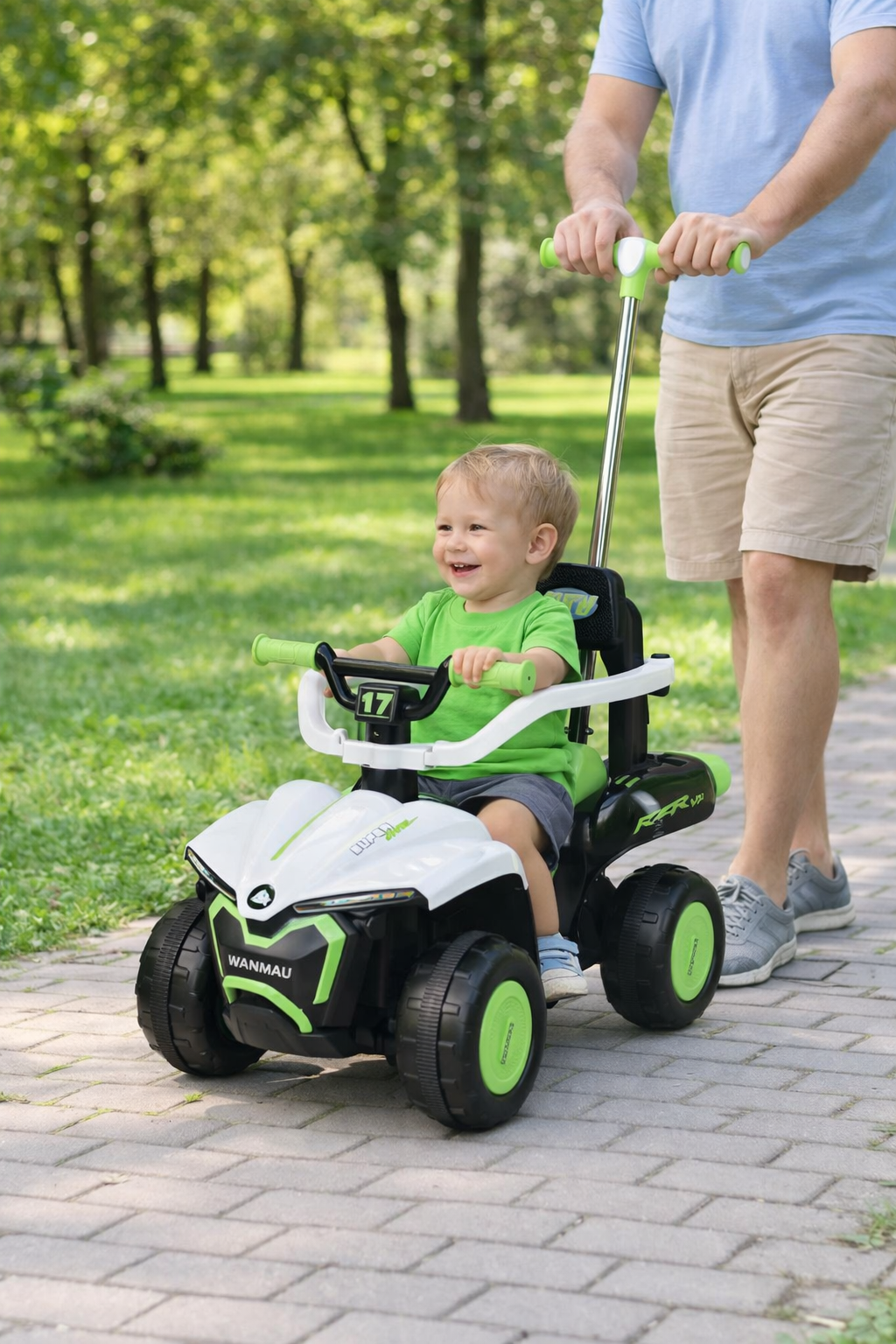 Decija guralica sa rucicom 477 zelena