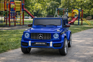 Mercedes Benz G500 model 289 plavi 🏷️ Brend: Playtime 🏋️♂️ Maksimalno opterećenje: 60 kg ⚖️ Težina seta: 25.7 kg 🧱 Konstrukcija: Galvanizovani čelik 🛡️ Zaštitna mreža: Da 🧽 Zaštitni sunđeri za stubove: Da 🔒 Zaštita opruga: Da 🪜 Merdevine uključene: Da ☀️ Otporno na UV zrake i vremenske uslove 👶 Uzrast: Preporučeno za decu 3+