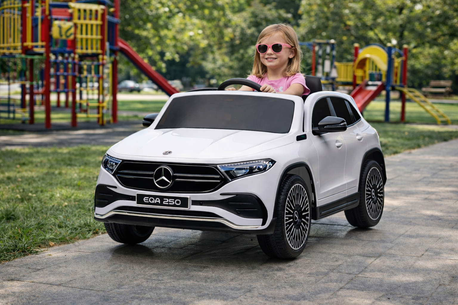 Auto na akumulator Mercedes EQA bela - Slika 2