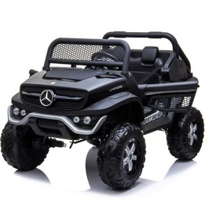Džip Mercedes-Benz model 291 Crni